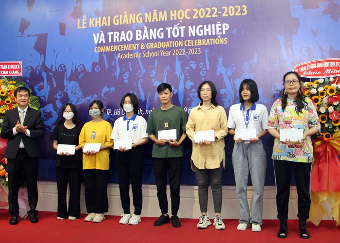 Thí sinh dự thi vào Trường ĐH Mỹ thuật TP.HCM nhiều nhất trong các năm gần đây - Anh 3