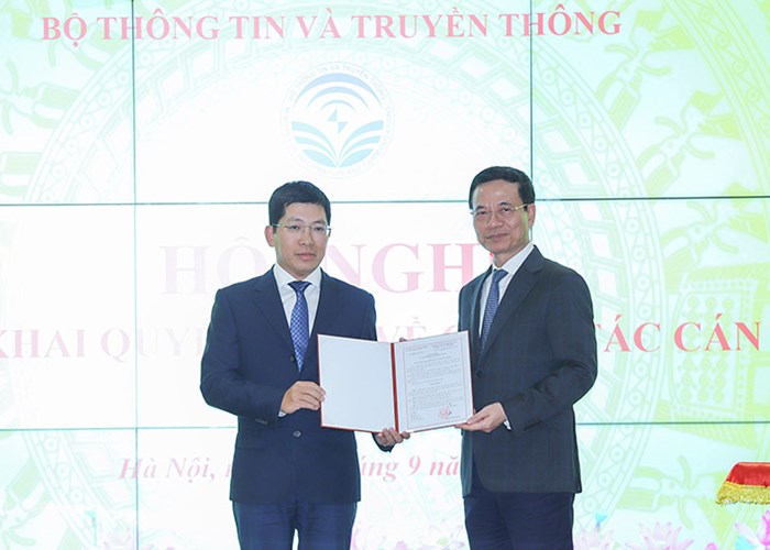 Ông Lưu Đình Phúc giữ chức Cục trưởng Cục Báo chí - Anh 1