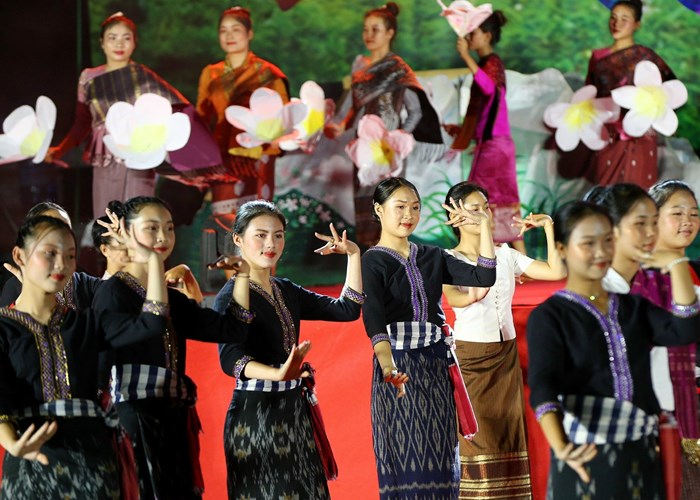 Lắng đọng chương trình giao lưu giã bạn “Chào Điện Biên” - Anh 3