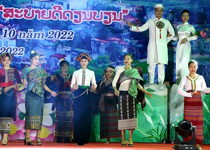Lắng đọng chương trình giao lưu giã bạn “Chào Điện Biên” - Anh 4