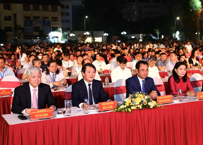 Bộ trưởng Nguyễn Văn Hùng: Văn hóa dân tộc Dao là tài sản quý báu, cần được giữ gìn, bồi đắp - Anh 7