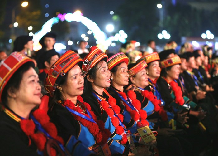 Bộ trưởng Nguyễn Văn Hùng: Văn hóa dân tộc Dao là tài sản quý báu, cần được giữ gìn, bồi đắp - Anh 15