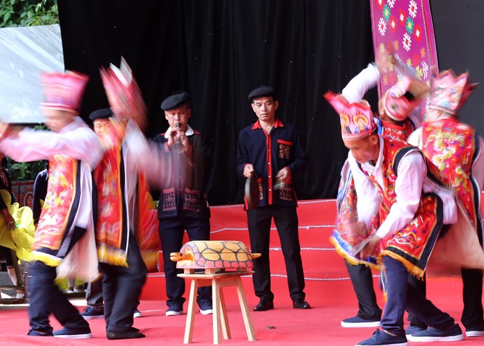 Hội tụ sắc màu văn hoá dân tộc Dao - Anh 4