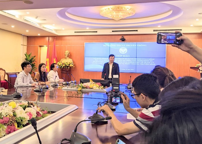 Hành lang pháp lý ngăn chặn dịch vụ phát thanh, truyền hình cung cấp xuyên biên giới không phép - Anh 1