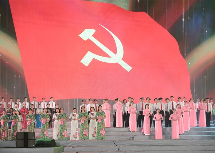 Chăm lo xây dựng văn hóa trong Đảng - Anh 1