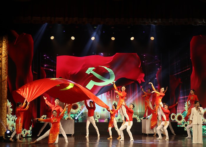 Bộ VHTTDL đoạt giải cao tại “Giải thưởng toàn quốc về thông tin đối ngoại lần thứ VIII” - Anh 10