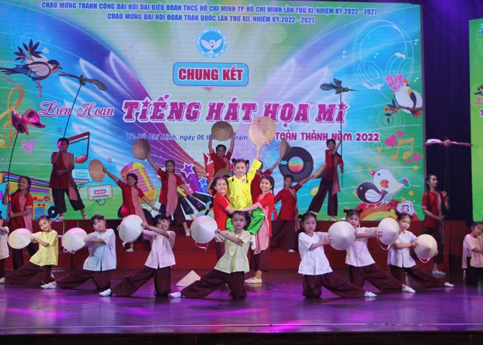 Trao giải Liên hoan Tiếng hát Họa mi toàn thành 2022 - Anh 3