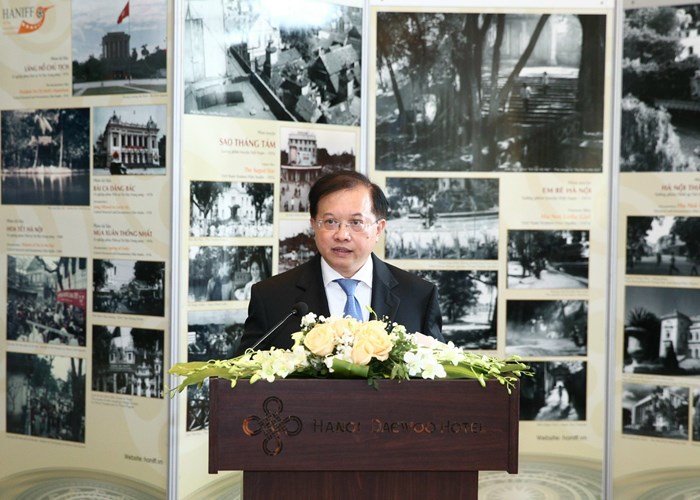 Nghệ sĩ quốc tế thích thú với những bối cảnh quay phim là các di tích, di sản văn hóa của Hà Nội - Anh 2