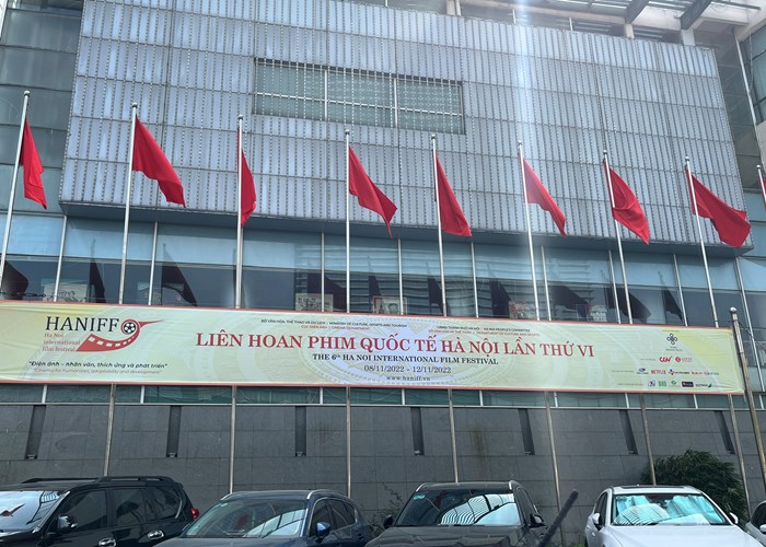 Sôi động không khí HANIFF VI tại các rạp chiếu - Anh 2