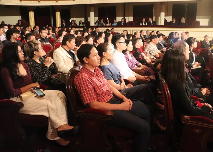 Thắm tình hữu nghị đêm nghệ thuật kỷ niệm 50 năm quan hệ ngoại giao Việt Nam - Ấn Độ - Anh 7
