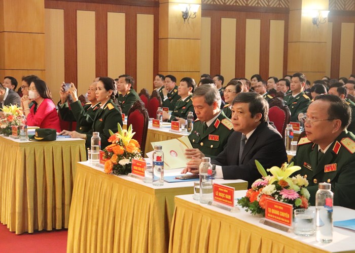 Thư viện Quân đội đón nhận Huân chương Bảo vệ Tổ quốc hạng Ba - Anh 1