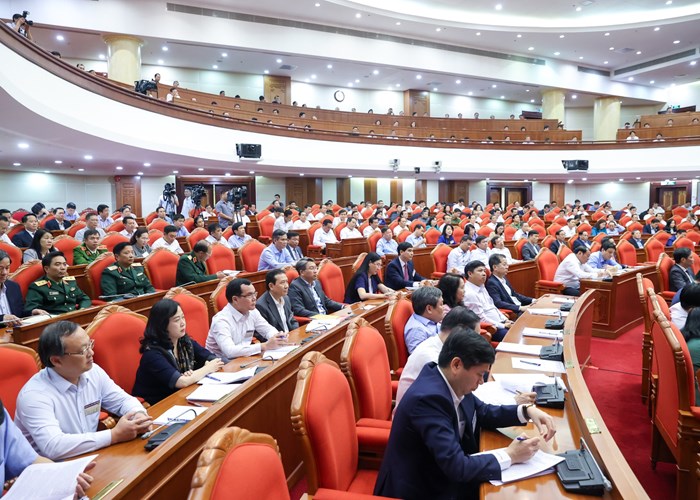 Tổng Bí thư: Phát triển vùng toàn diện kinh tế, văn hóa, xã hội gắn với bảo đảm quốc phòng, an ninh vùng Bắc Trung Bộ và duyên hải Trung Bộ - Anh 3
