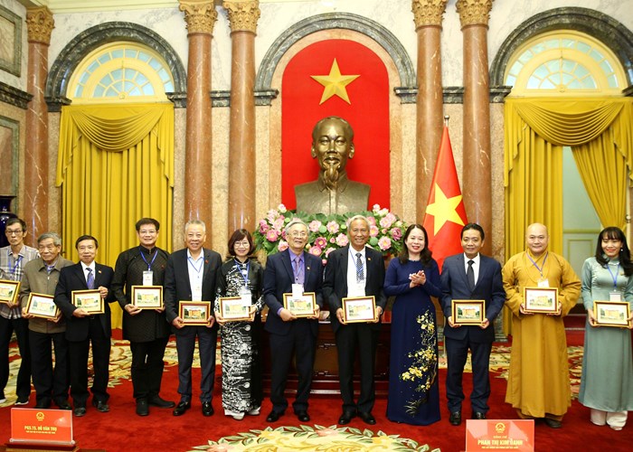Phó Chủ tịch nước Võ Thị Ánh Xuân: Nhân lên niềm say mê, tình yêu đối với di sản văn hóa của dân tộc - Anh 7