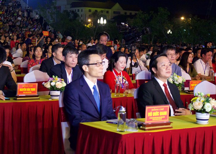 Phó Thủ tướng Vũ Đức Đam: Xây dựng thương hiệu văn hoá đặc sắc trên nền tảng các giá trị văn hoá căn cốt của dân tộc - Anh 2
