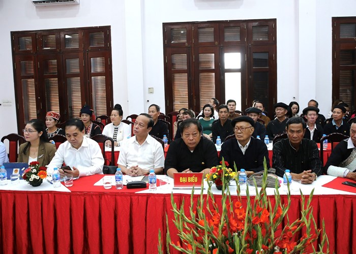 Nghệ nhân, già làng “hiến kế” để bảo tồn văn hóa truyền thống - Anh 4