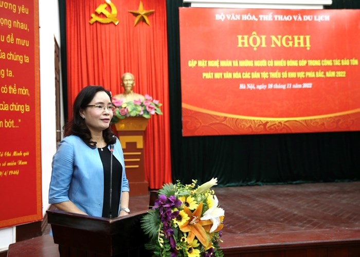 Nghệ nhân, già làng “hiến kế” để bảo tồn văn hóa truyền thống - Anh 9
