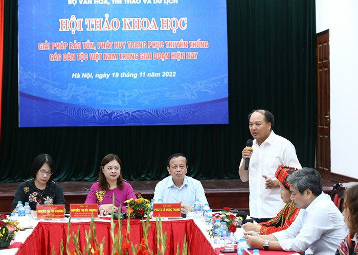 Bảo tồn, phát huy trang phục truyền thống các dân tộc Việt Nam trong giai đoạn hiện nay - Anh 3