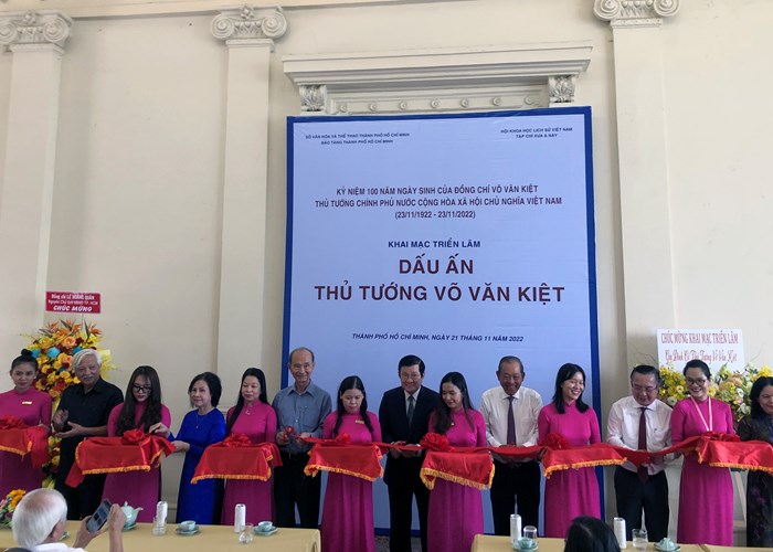 Triển lãm ảnh “Dấu ấn Thủ tướng Võ Văn Kiệt” - Anh 1