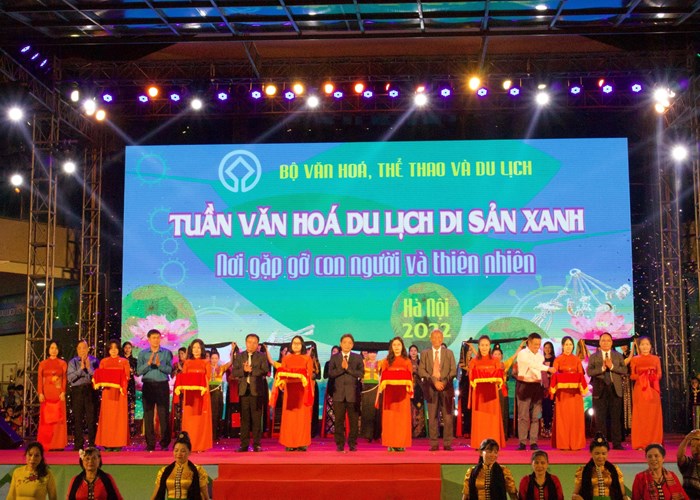 Khai mạc Triển lãm Tuần Văn hóa Du lịch Di sản xanh - Anh 1