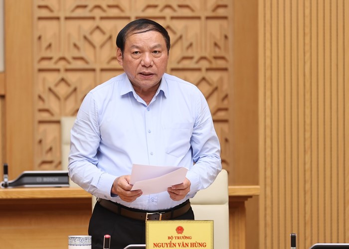 Thủ tướng: Việc đề nghị xây dựng Luật Luật Di sản văn hóa (sửa đổi) vừa đúng, vừa trúng, giải quyết những khó khăn, vướng mắc, bất cập trong bối cảnh hiện nay - Anh 2