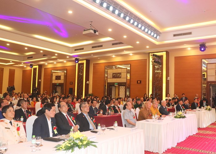 Doanh nhân họ Trần thấm nhuần và phát huy tư tưởng Phật Hoàng Trần Nhân Tông trong thời đại mới - Anh 2