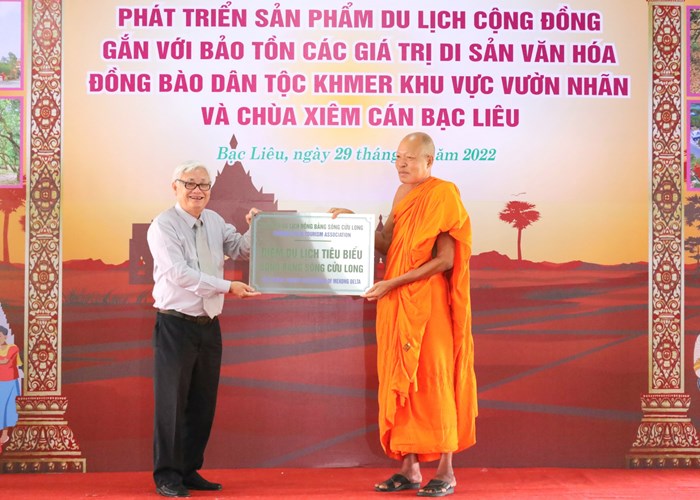 Vườn nhãn và chùa Xiêm Cán ở Bạc Liêu: Không gian trải nghiệm văn hóa bản địa độc đáo - Anh 1