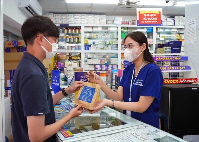 FPT Long Châu được vinh danh “Top 10 Tin dùng Việt Nam 2022” - Anh 2