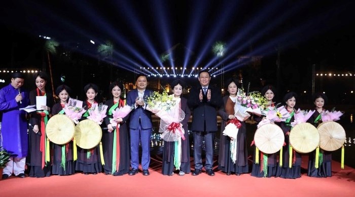 Trình diễn Dân ca Quan họ chào mừng  Hội  thảo Văn hóa năm 2022 - Anh 1