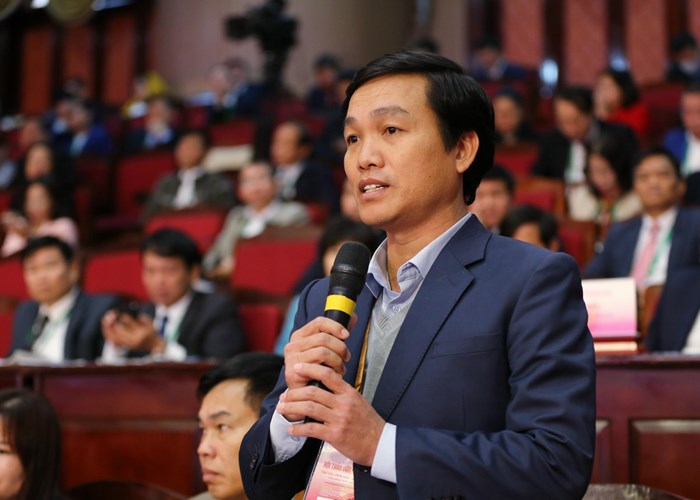 Tìm giải pháp then chốt cho thể chế, chính sách và nguồn lực phát triển công nghiệp văn hoá - Anh 8