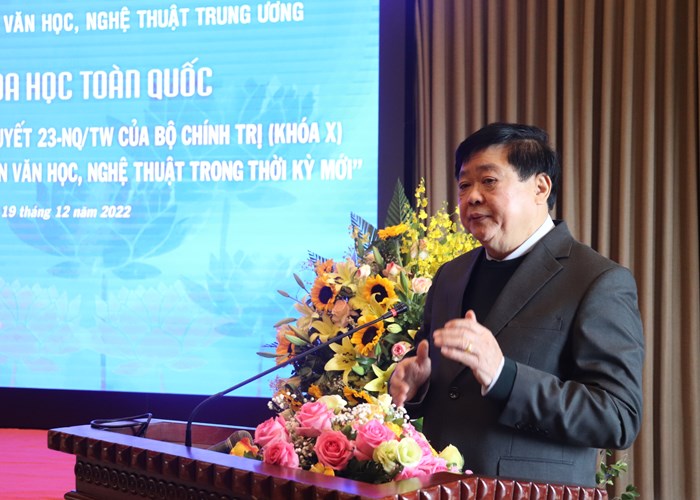 Nhìn lại 15 năm thực hiện Nghị quyết 23-NQ/TW của Bộ Chính trị khoá X về tiếp tục xây dựng và phát triển VHNT trong thời kỳ mới - Anh 3