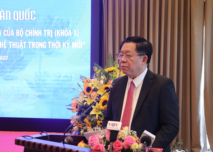 Nhìn lại 15 năm thực hiện Nghị quyết 23-NQ/TW của Bộ Chính trị khoá X về tiếp tục xây dựng và phát triển VHNT trong thời kỳ mới - Anh 1