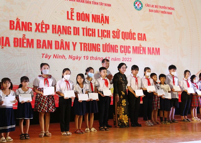 Địa điểm Ban Dân y Trung ương Cục miền Nam đón nhận Bằng Di tích Quốc gia - Anh 4