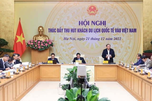 Bộ VHTTDL đề xuất nhiều giải pháp cụ thể để thu hút khách quốc tế - Anh 2