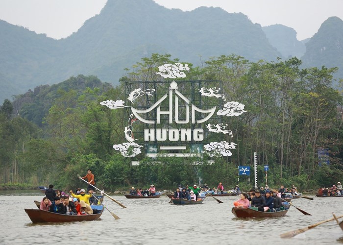 Mùa lễ hội 2023: Tăng cường các biện pháp ngăn chặn tiêu cực, lợi dụng lễ hội thu lợi bất chính - Anh 2