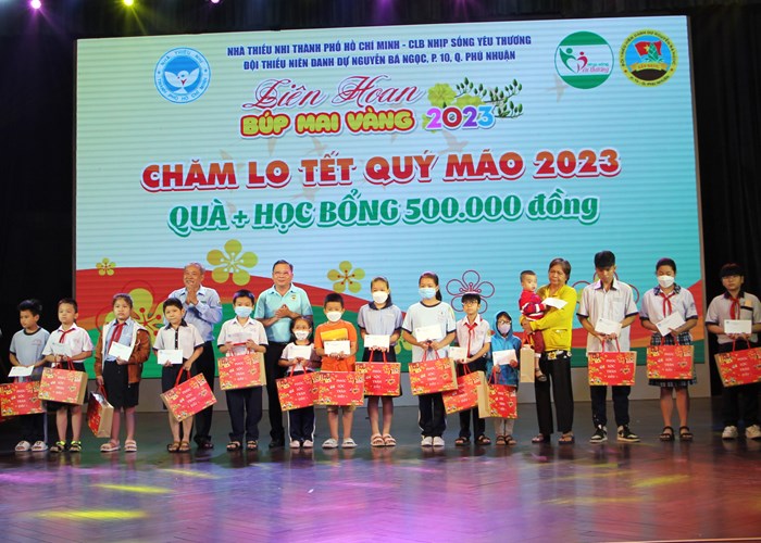 TP.HCM: Liên hoan “Búp mai vàng