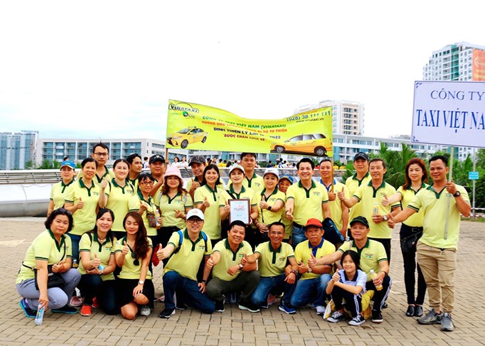 Vinataxi đồng hành cùng Chương trình Đi bộ từ thiện Đinh Thiện Lý lần thứ 18 năm 2023 - Anh 5