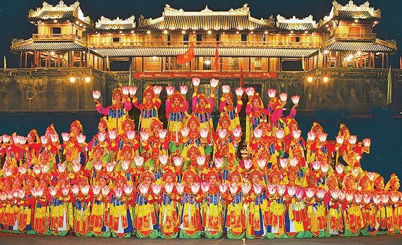 Nghị quyết 01/NQ-CP: Phát triển văn hóa ngang tầm với kinh tế, chính trị, xã hội - Anh 1