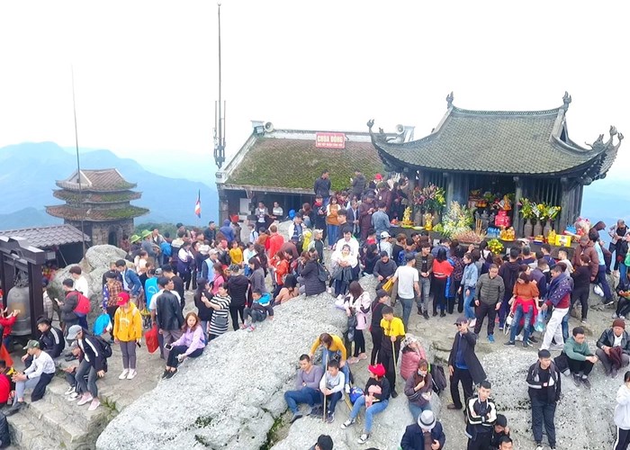 Hội Xuân Yên Tử năm 2023: Đẩy mạnh tuyên truyền về văn minh trong lễ hội - Anh 3