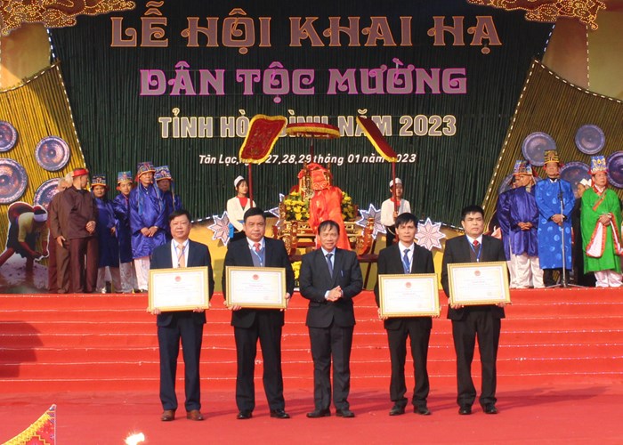 Lễ hội khai hạ dân tộc Mường tỉnh Hoà Bình - Anh 3