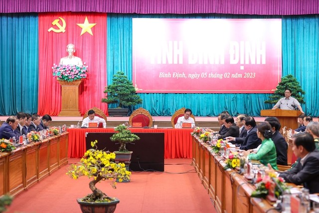 Thủ tướng: Bảo tồn, phát huy những giá trị di sản văn hóa, lịch sử, giá trị tốt đẹp của người Bình Định - Anh 2