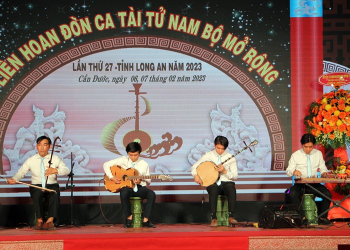 Khai mạc Liên hoan Đờn ca tài tử Nam Bộ tỉnh Long An mở rộng năm 2023 - Anh 2