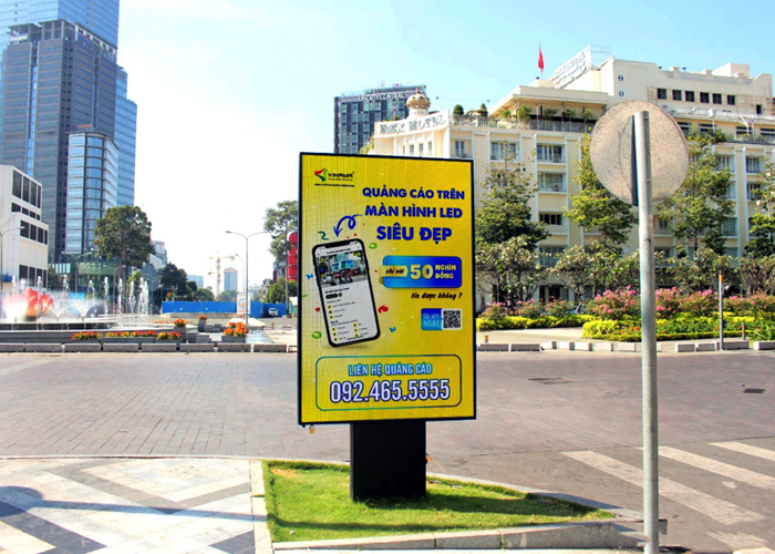 Ứng dụng Vinama APP: Quảng cáo trên màn hình Led chỉ từ 50 ngàn đồng - Anh 1