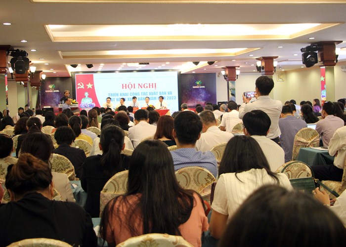 Lần đầu tiên ngành Xuất bản cán mốc mục tiêu 6 bản sách/người/năm - Anh 1