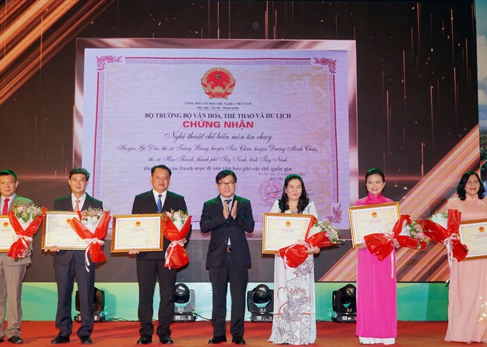 Tây Ninh: Khai mạc Lễ hội Nghệ thuật chế biến món ăn chay - Anh 2