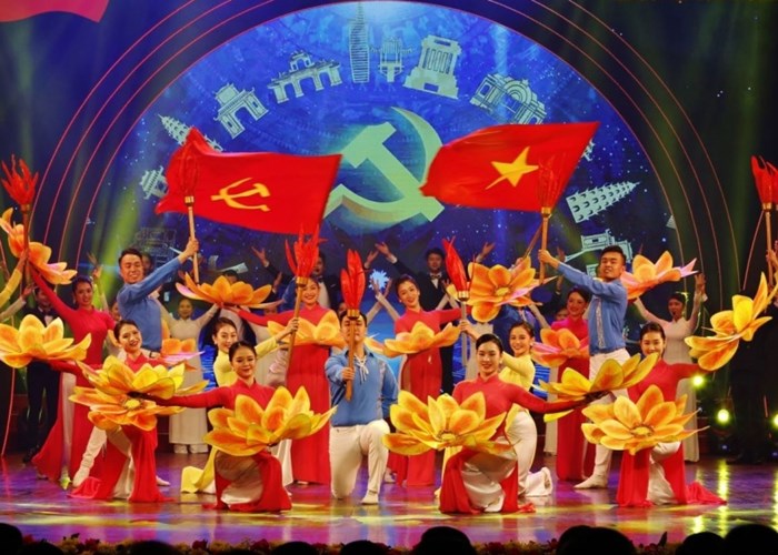 Các địa phương đẩy mạnh công tác thông tin, tuyên truyền kỷ niệm 80 năm Đề cương về văn hoá Việt Nam - Anh 1