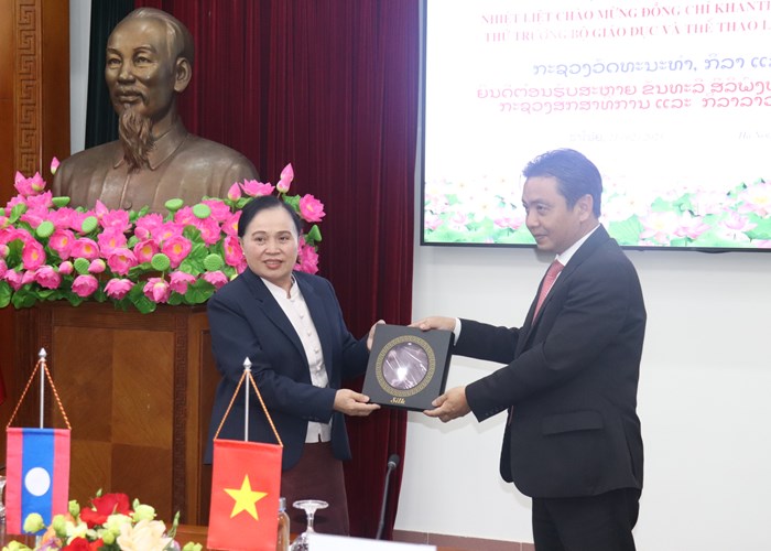 Việt Nam - Lào: Tăng cường hợp tác thể dục thể thao - Anh 3