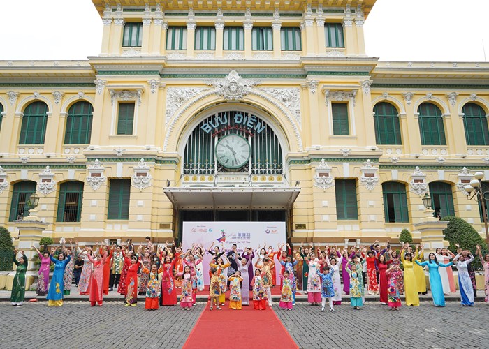 Những yếu tố lịch sử, văn hóa, con người có sức khơi dậy mọi tiềm năng, nội lực gắn kết cộng đồng - Anh 1