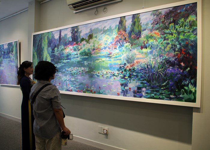 Triển lãm “Sứ giả hội họa” tưởng nhớ danh tài hội hoạ Nguyễn Trí Minh - Anh 2