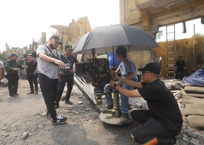 Phim truong co mot khong hai tai hien chien luy Ha Noi 60 ngay dem khoi lua - Anh 12