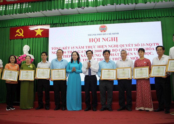 Hội Nông dân TP.HCM: Nhiều sân chơi văn học - nghệ thuật được duy trì và phát triển - Anh 4